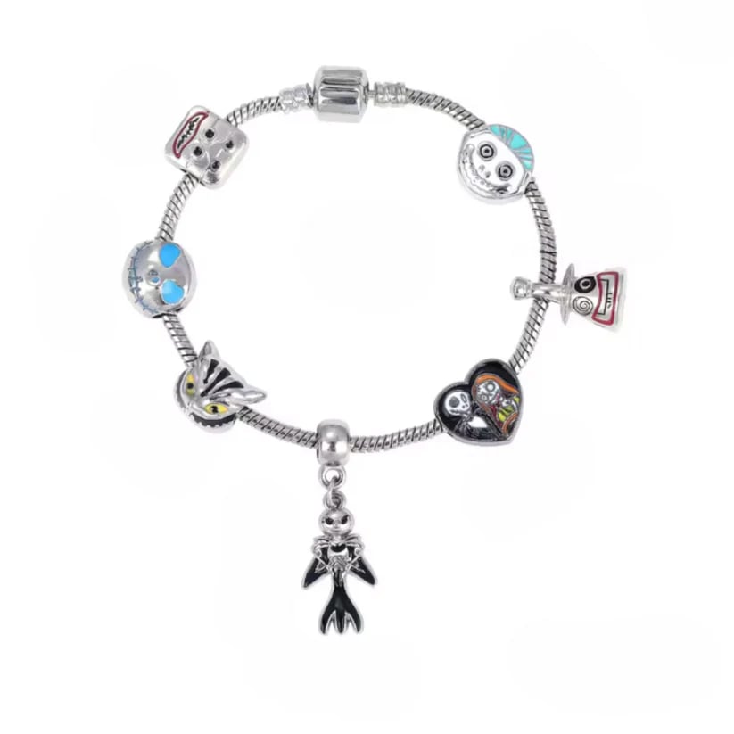 š„Halloween Treasures Charm Braceletš (Limited Edition.)