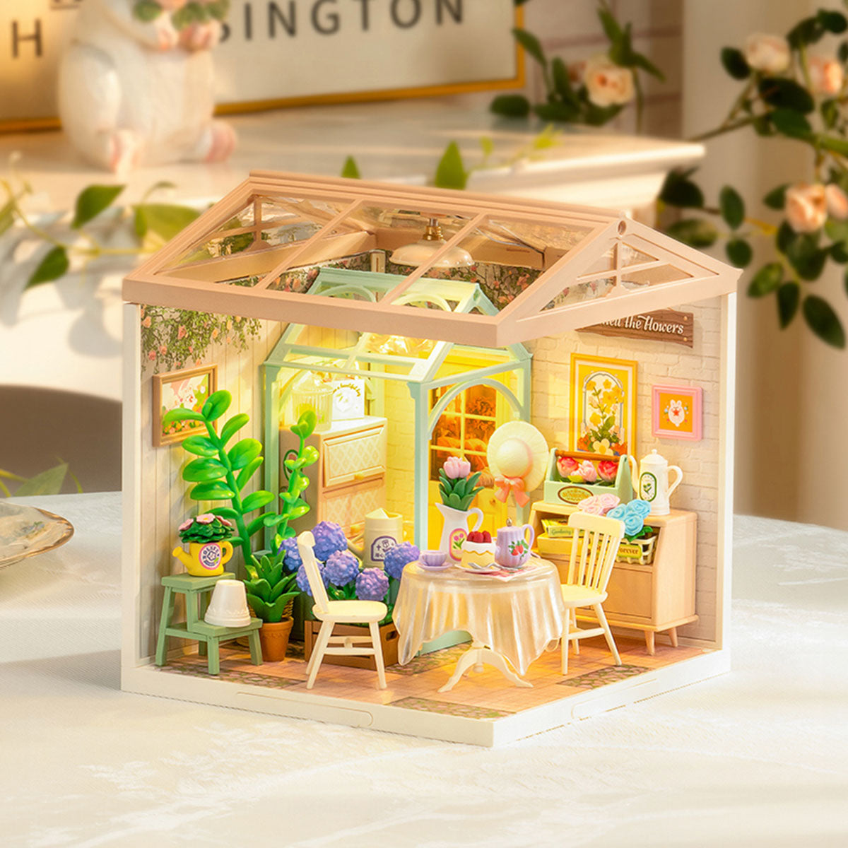 Rolife Blooming Tea Garden DIY Plastic Miniature House DW013B