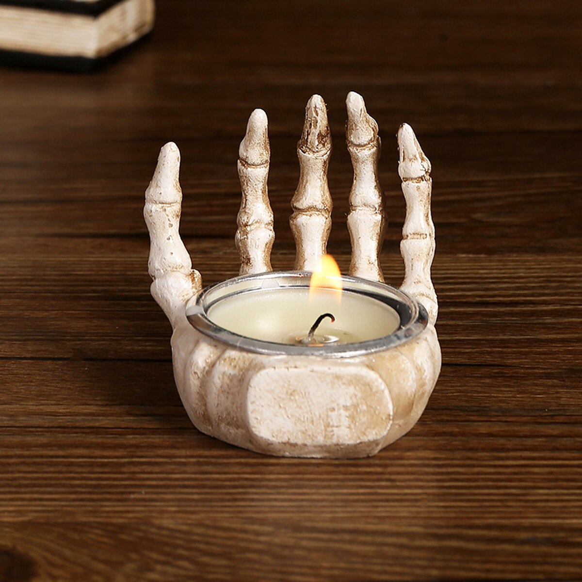💀🕯️ Eerie Glow: Halloween Skull Candle Holder Set - Illuminate Your Spooky Night! 🕯️💀
