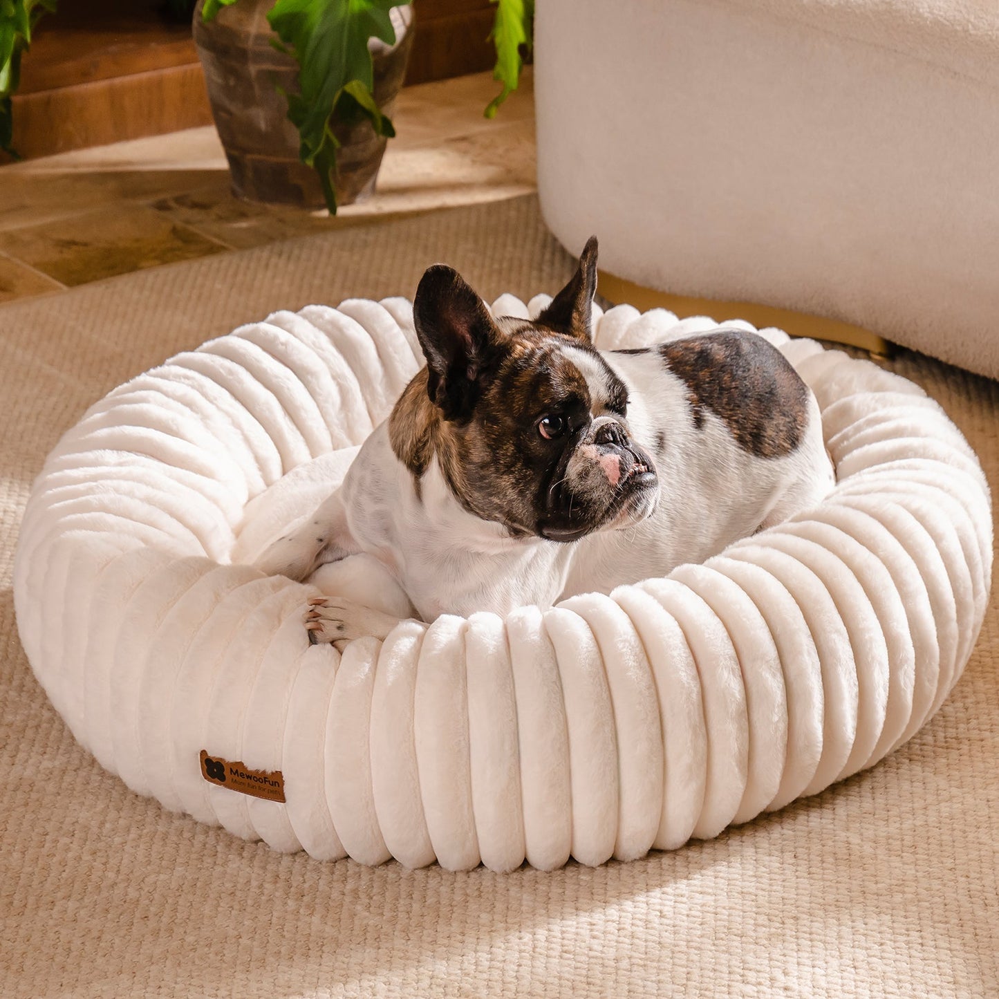 Aspen Fleece Cat & Dog Donut Bed