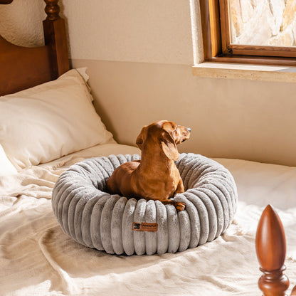 Aspen Fleece Cat & Dog Donut Bed