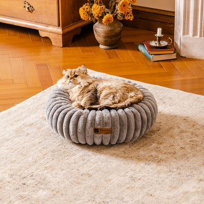 Aspen Fleece Cat & Dog Donut Bed